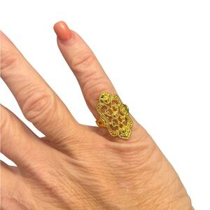 Gold P Filigree Ring